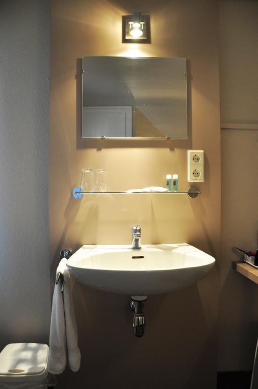 Hotel Het Anker Heythuysen Szoba fotó